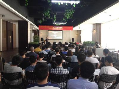 粵東首個跨境電商孵化基地在汕頭國家高新區(qū)正式成立，助推企業(yè)項目孵化